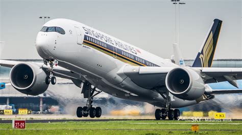 contact singapore airlines nederland